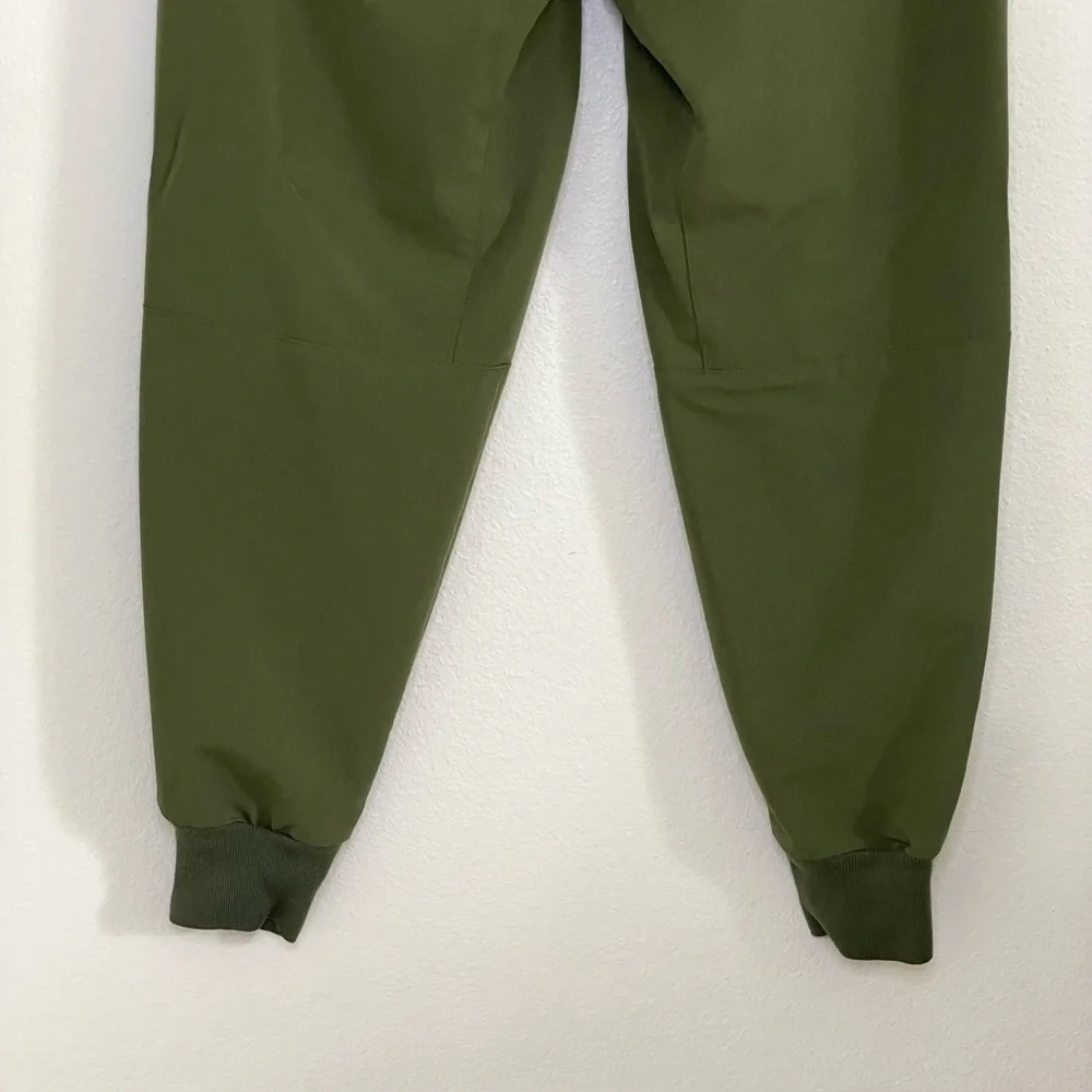 Figs Tansen Jogger Scrub Pants Limited Edition Dark Olive Small Short